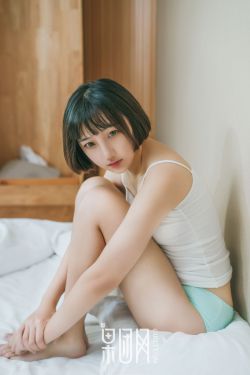 小莹的乳液汁无删减全文